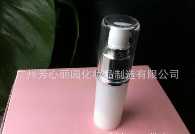芳心麗園化妝品加工細(xì)致水潤霜,原料及單支產(chǎn)品圖片_高清圖_細(xì)節(jié)圖-廣州芳心麗園化妝品制造 -Hc360慧聰網(wǎng)